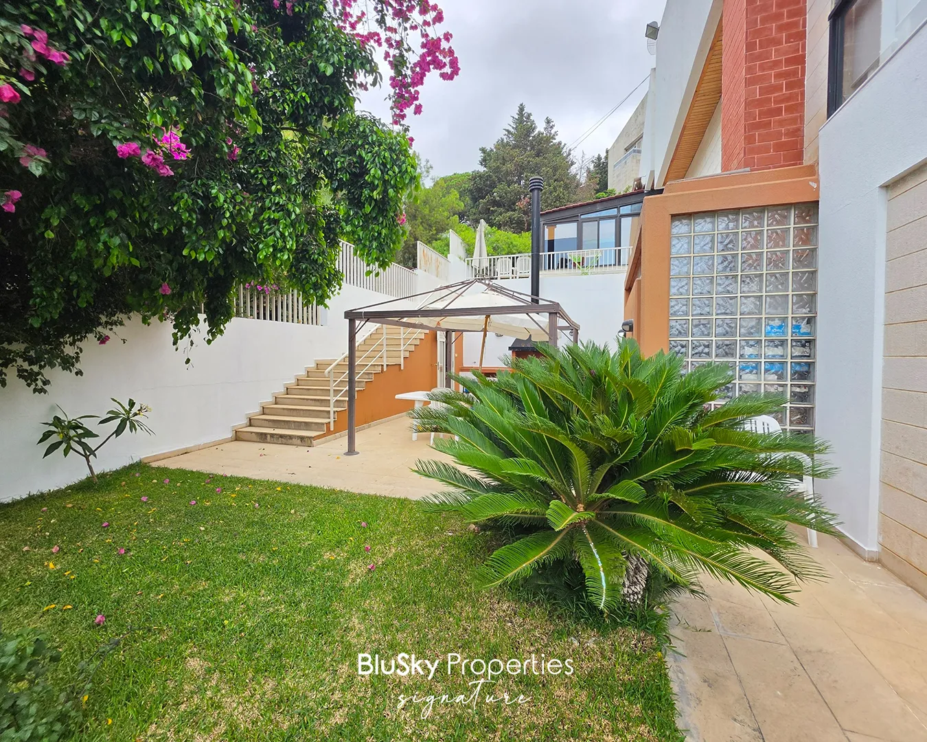 Villa for sale in Monteverde main street، moutazah, lebanon - 4 bed, 6.0 bath