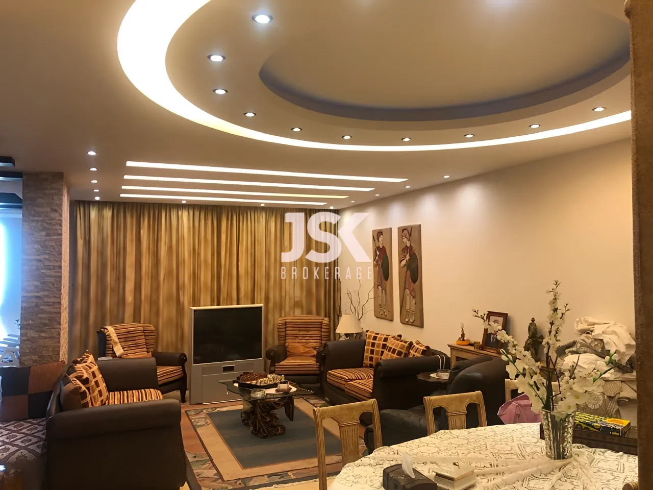 Apartment for Sale in Ain Saadeh