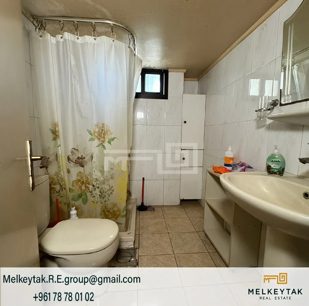 Apartment for sale in Ain El Remmaneh, Lebanon - 3 bed, 2 bath