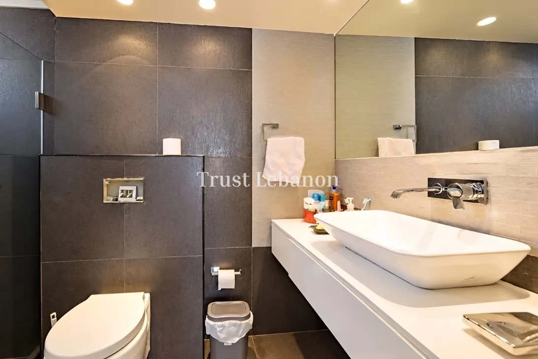 Apartment for sale in Horch Tabet