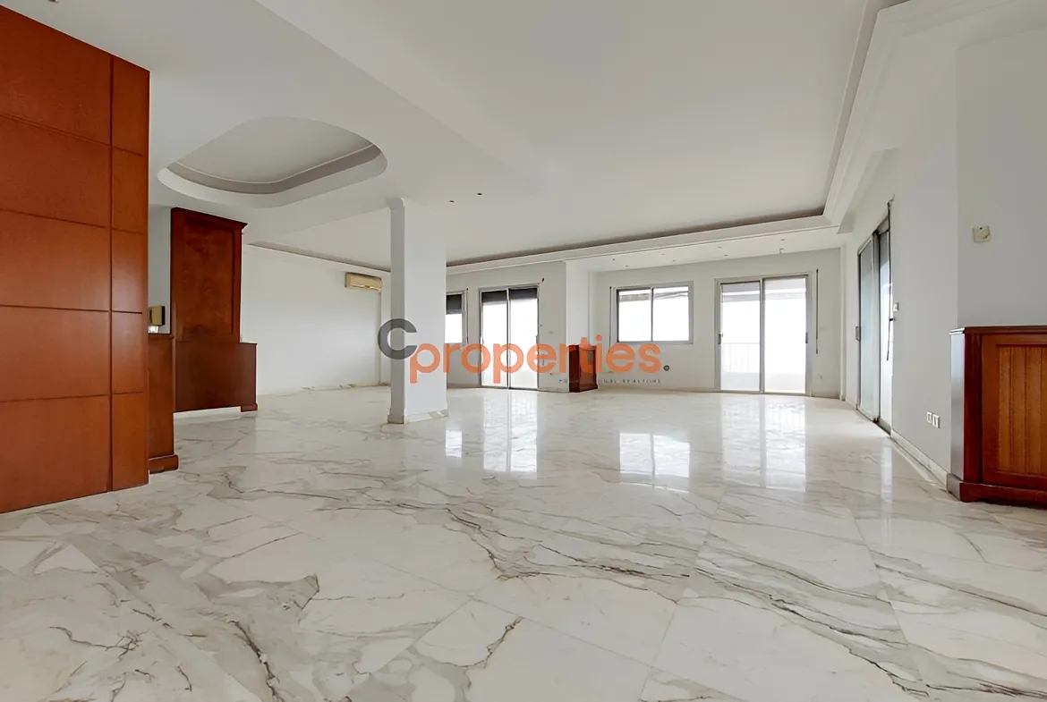 Apartment for Rent in Ain Saadeh - 3 bed, 4 bath