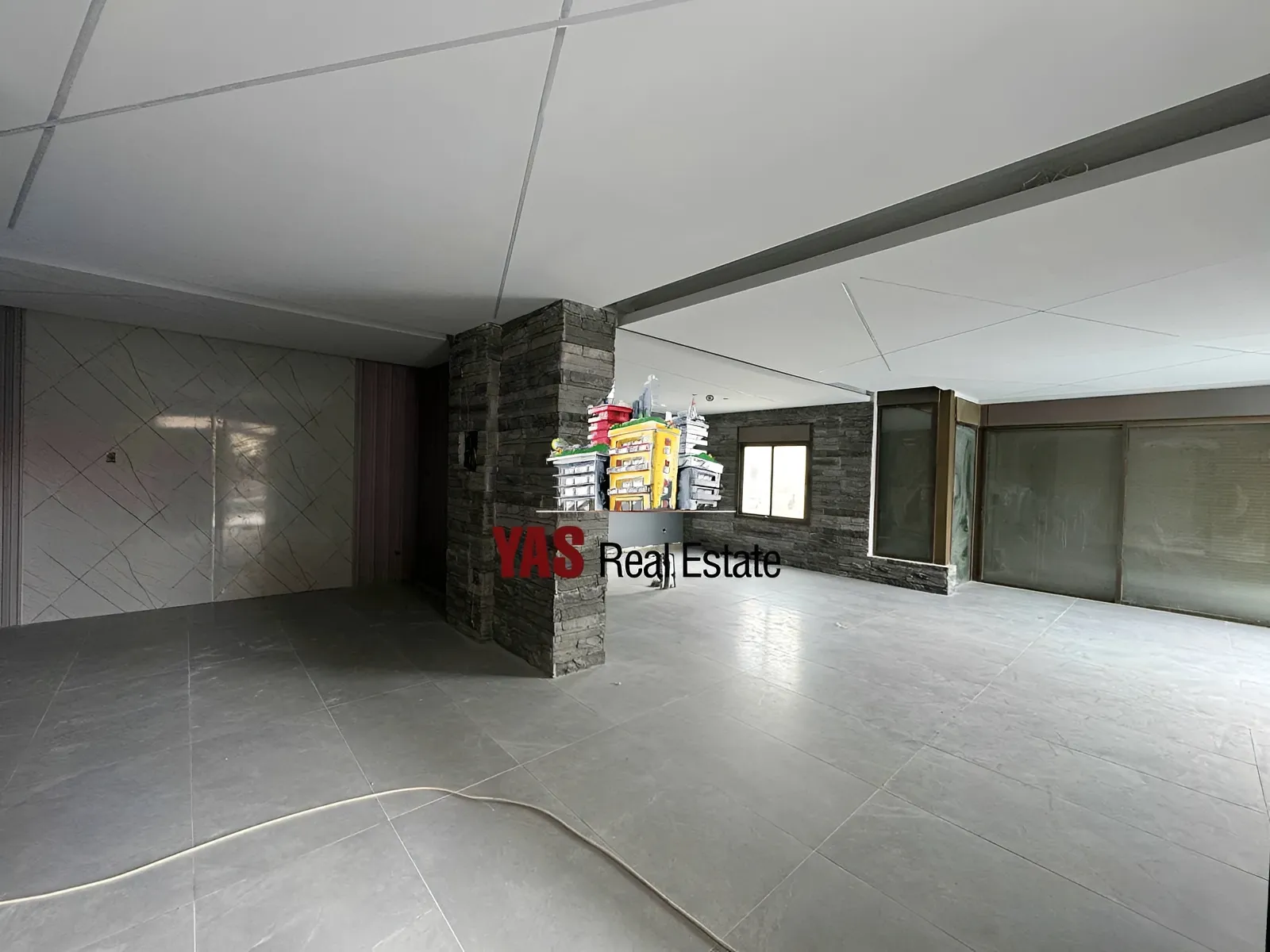 Apartment for Sale in Ballouneh