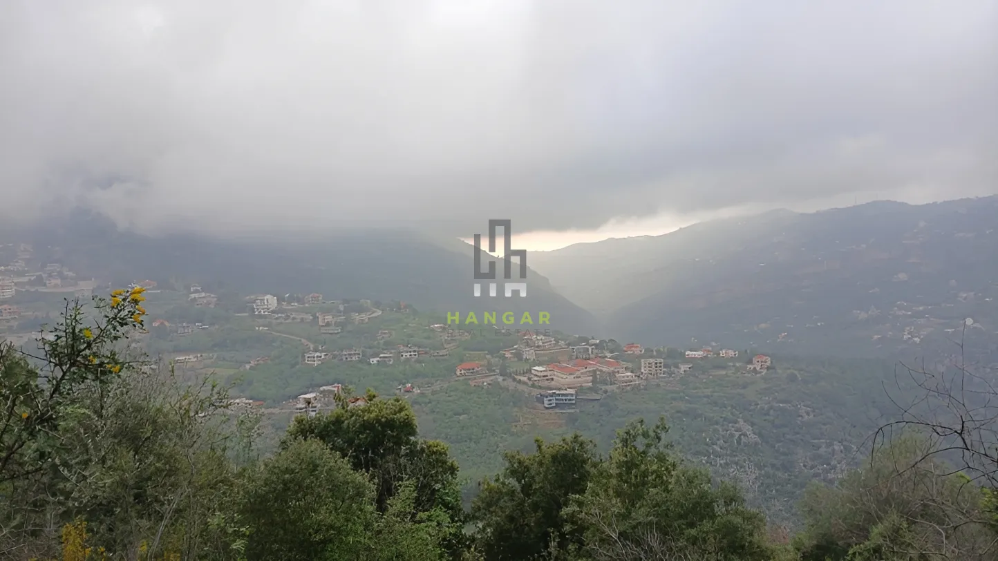 Land for sale in Yahchouch, Lebanon