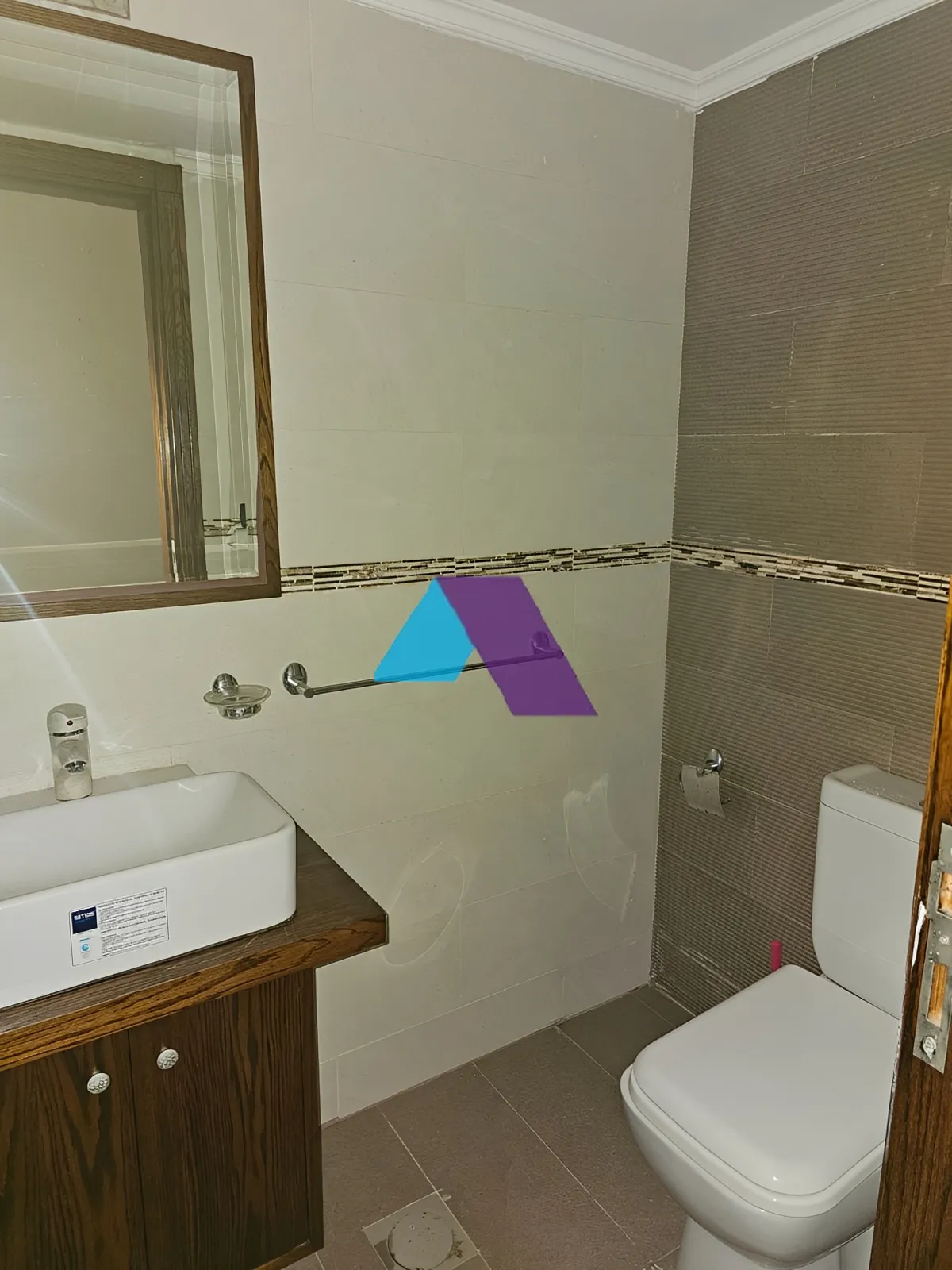 Apartment for Sale in Chouaifet El Aamroussieh