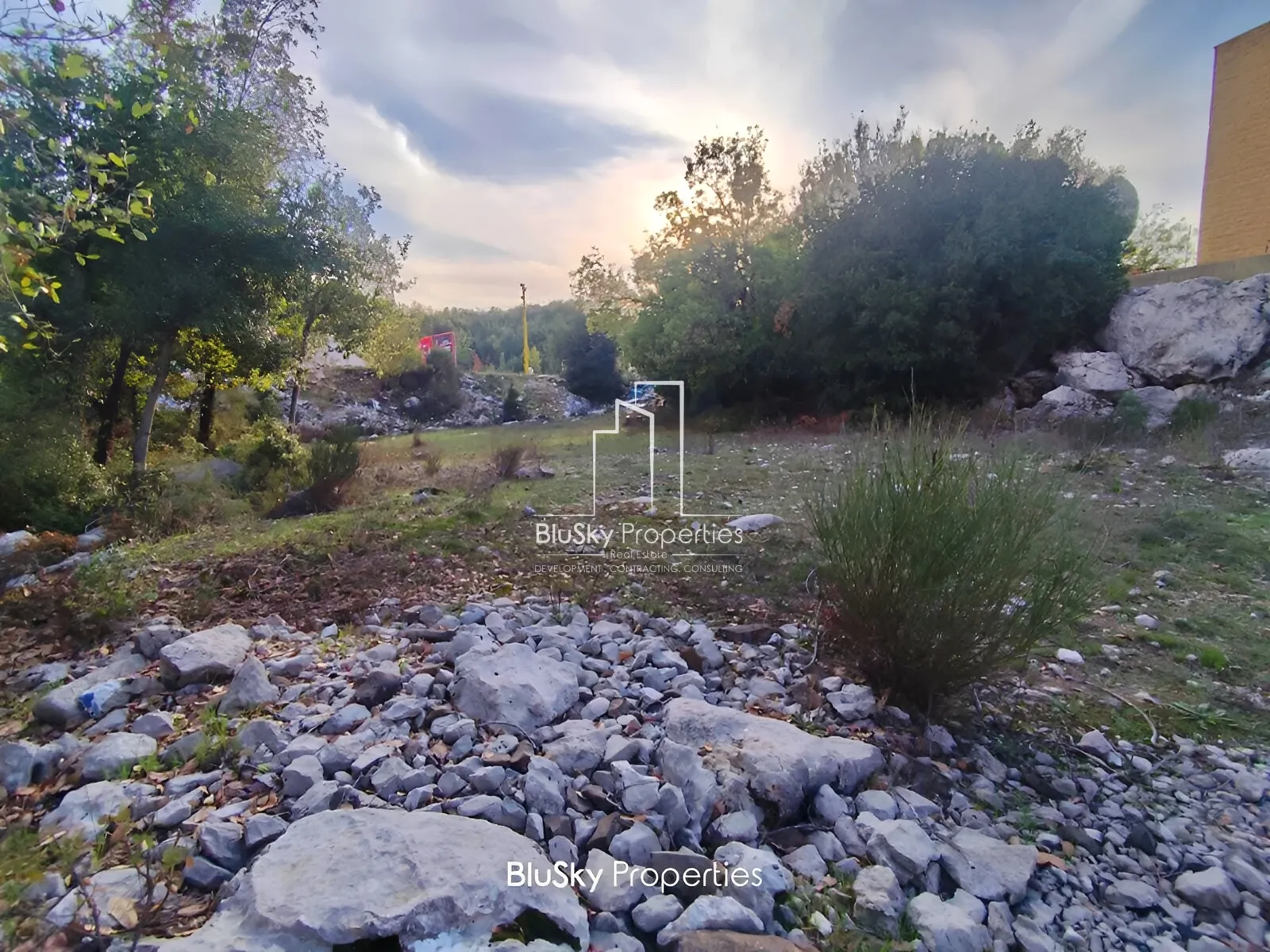 Land for Sale in Aachkout