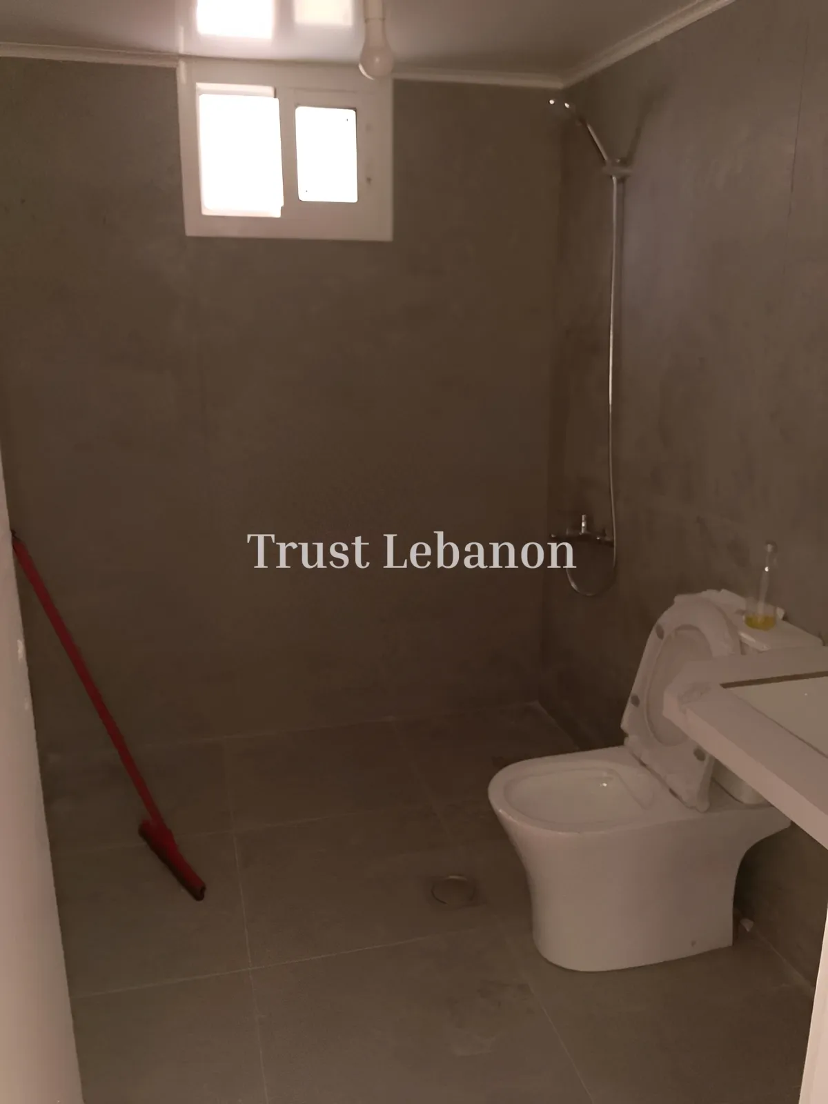 Apartment for rent in Achrafieh
