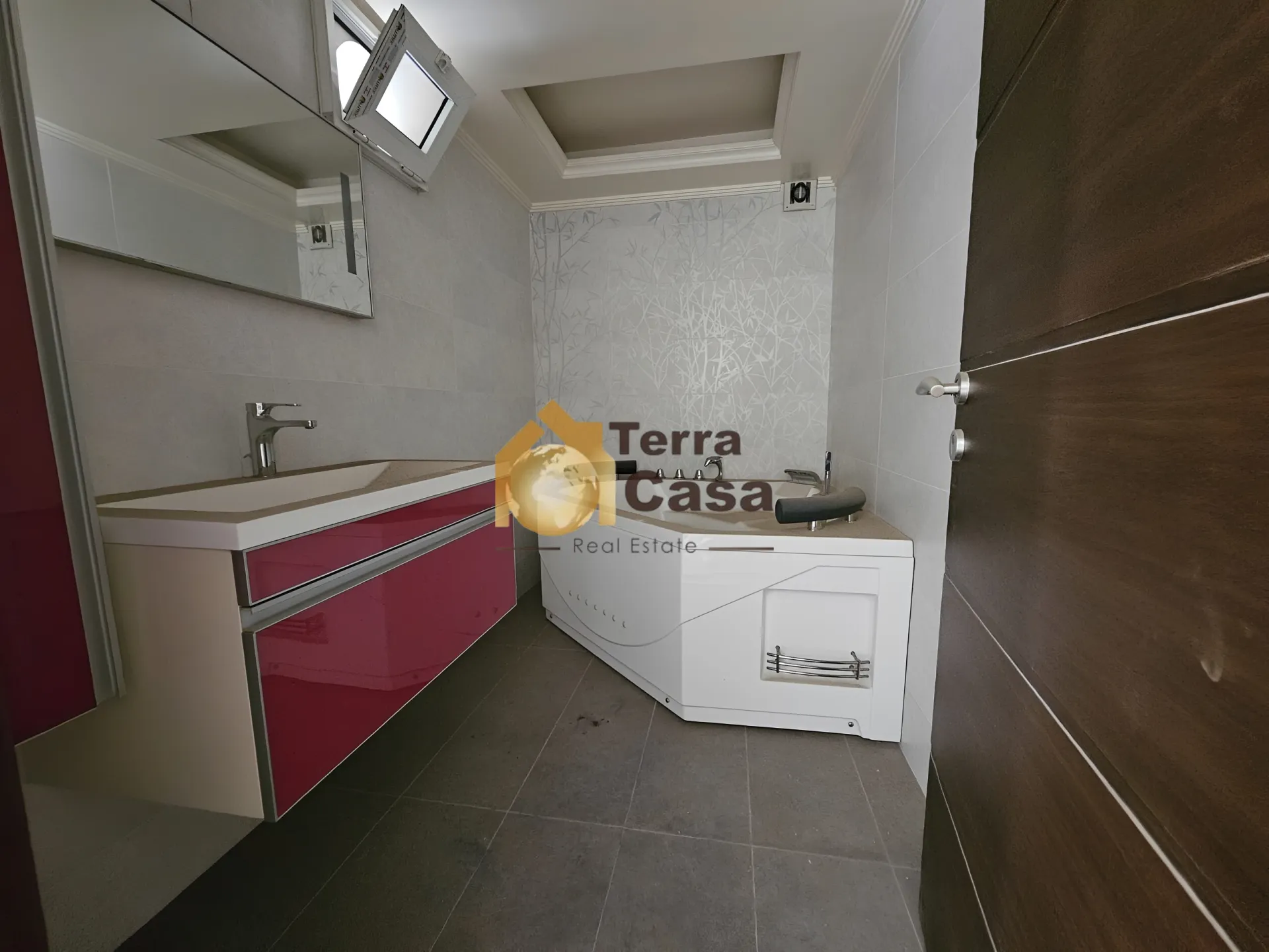 Duplex for sale in Achrafieh