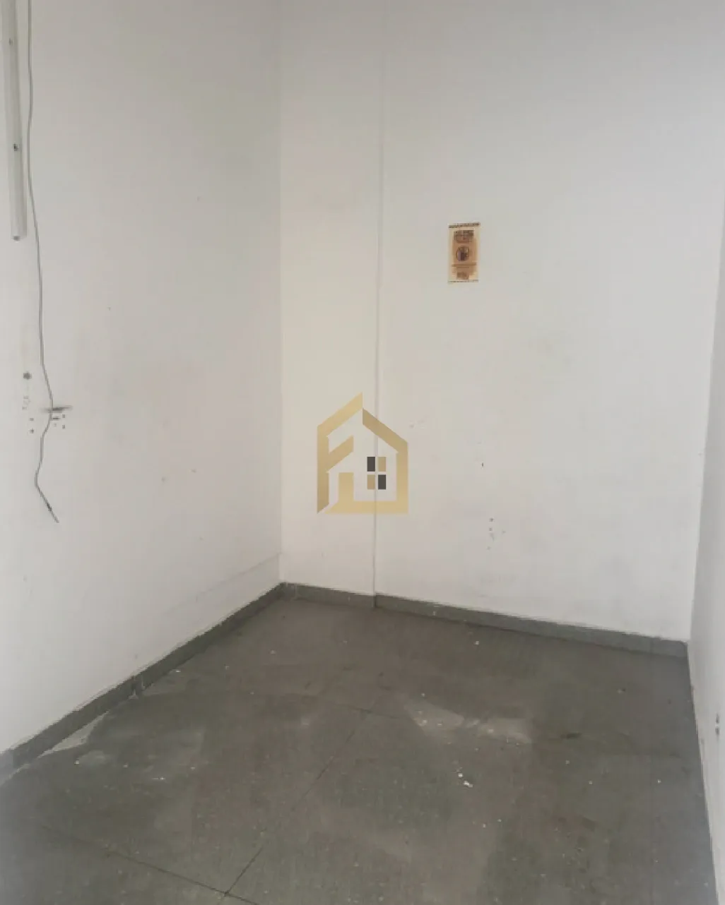Shop for rent in Zouk Mosbeh, Lebanon