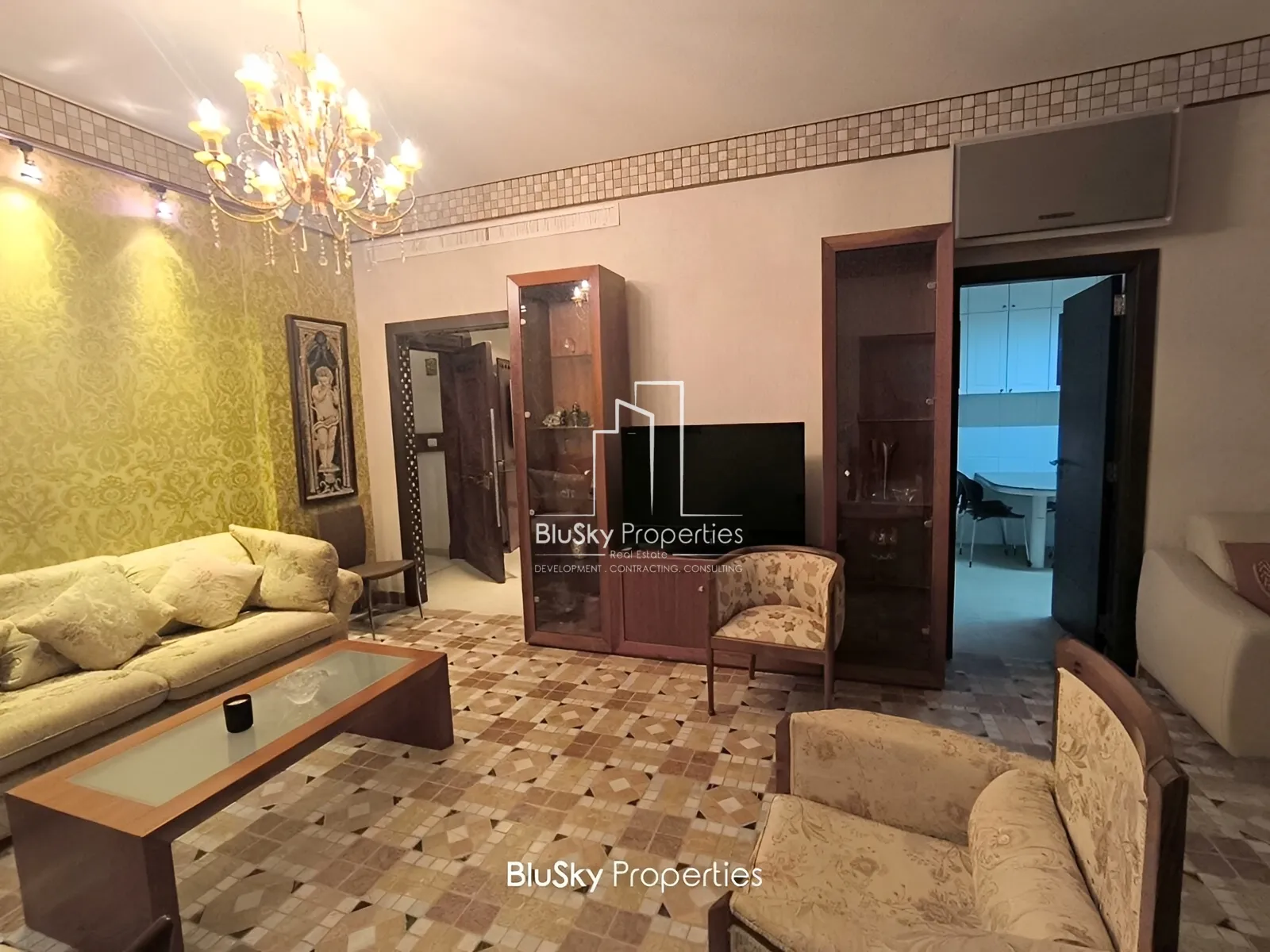 Apartment for Sale in Awkar