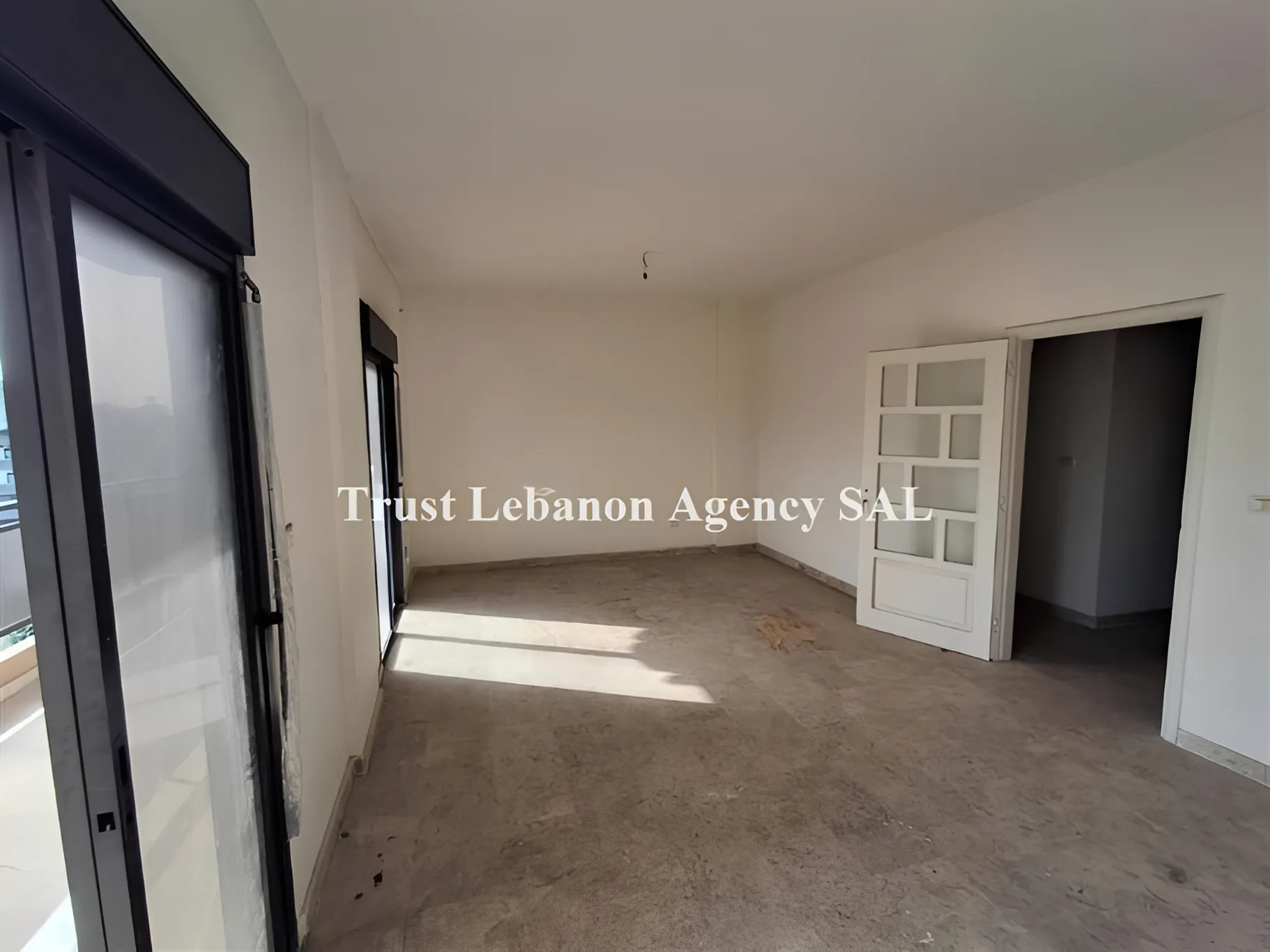 Apartment for Sale in Metn Jdeideh Lebanon - 3 bed, 2 bath
