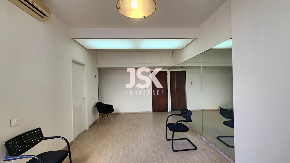 Office for rent in Badaro