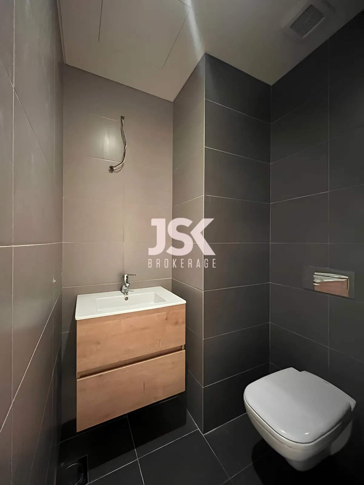 Apartment for Rent in Dekwaneh
