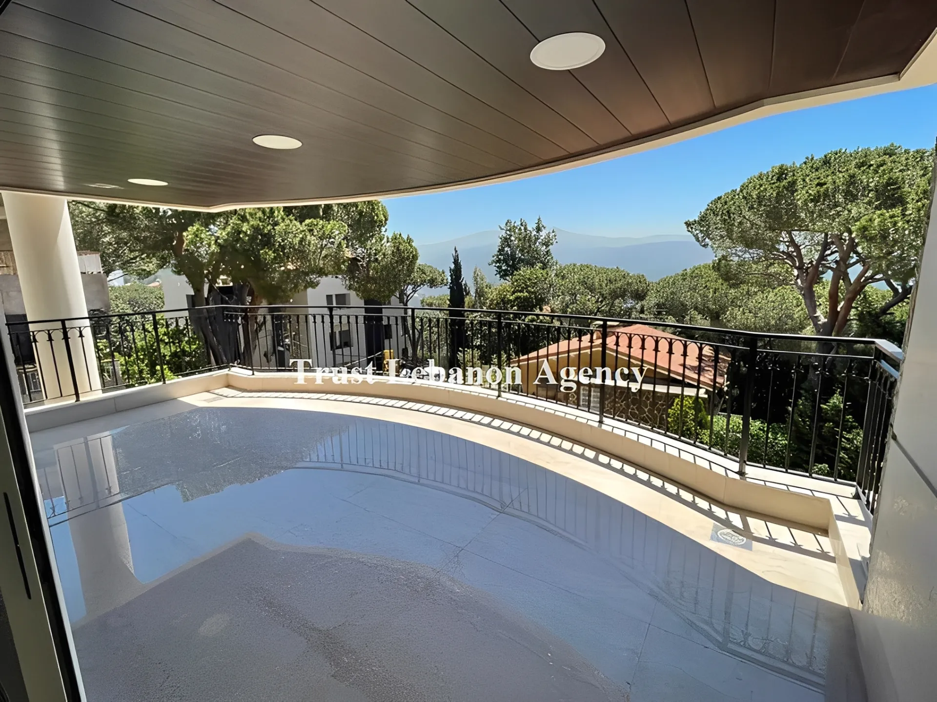 Apartment for Sale in Metn Broumana Lebanon - 3 bed, 4 bath