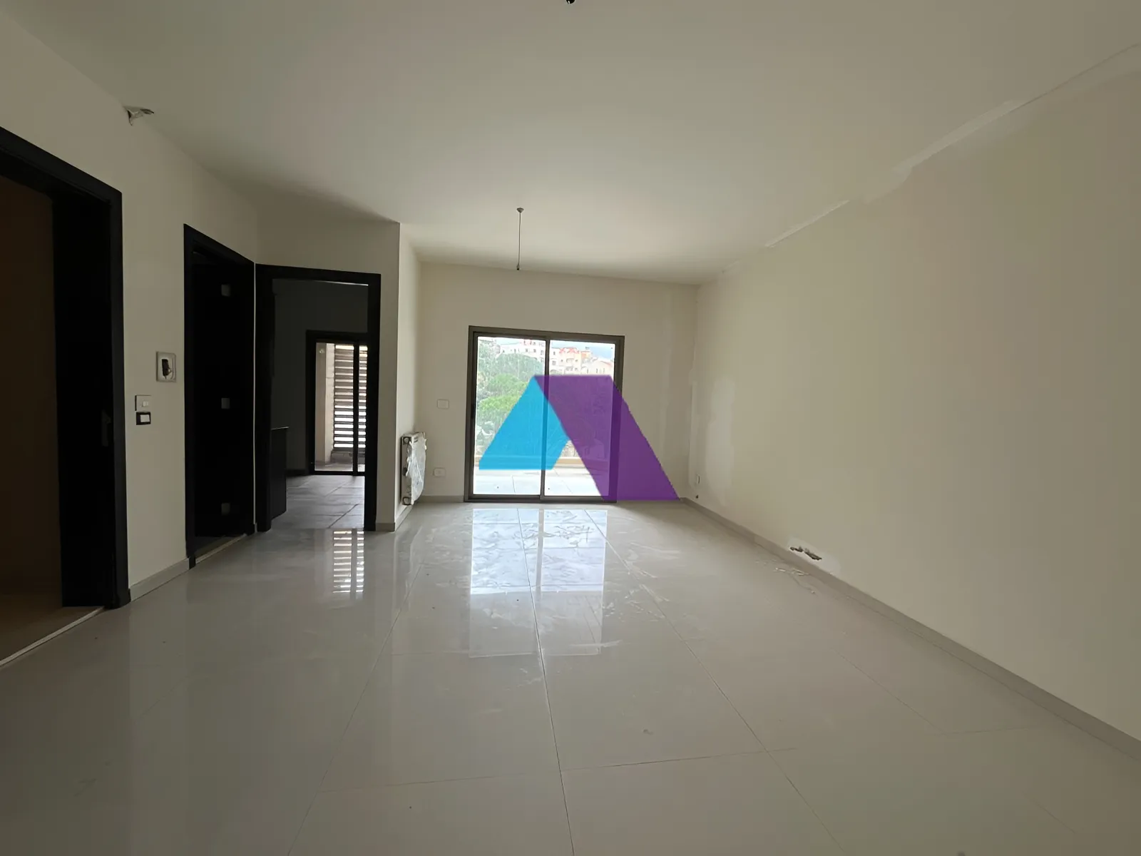 Apartment for Sale in Ajaltoun - 3 bed, 3 bath