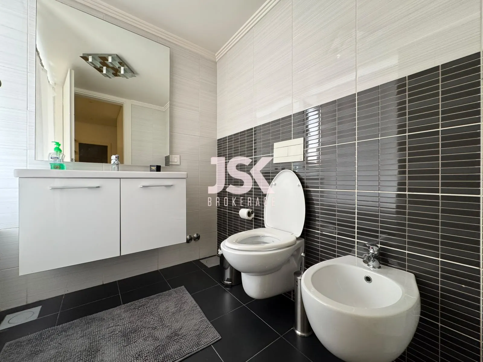 Apartment for Sale in Montiverdi