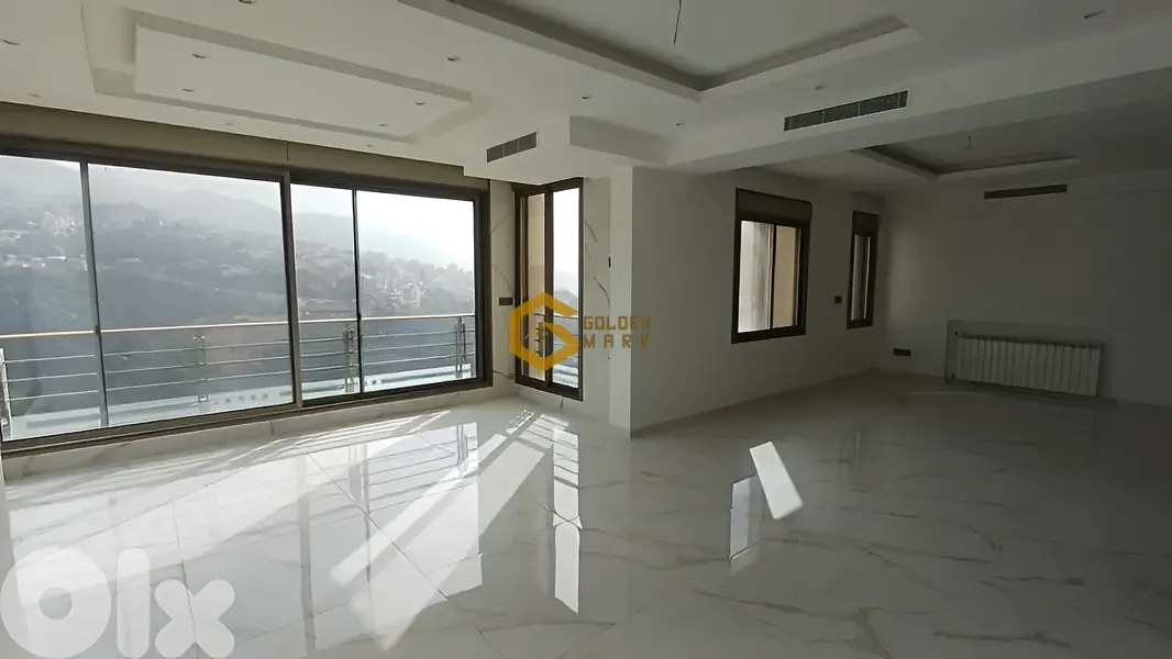 Apartment for Sale in Adma w Dafnah - 3 bed, 4 bath