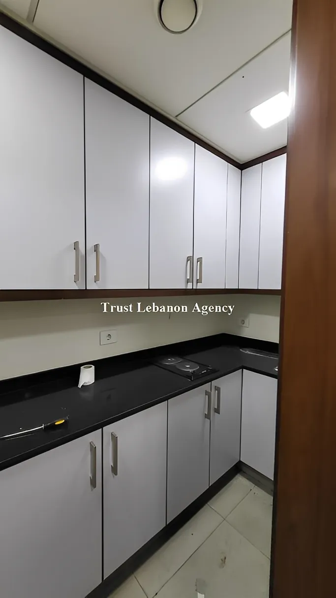 Shop Property For Rent in Beirut, Hamra