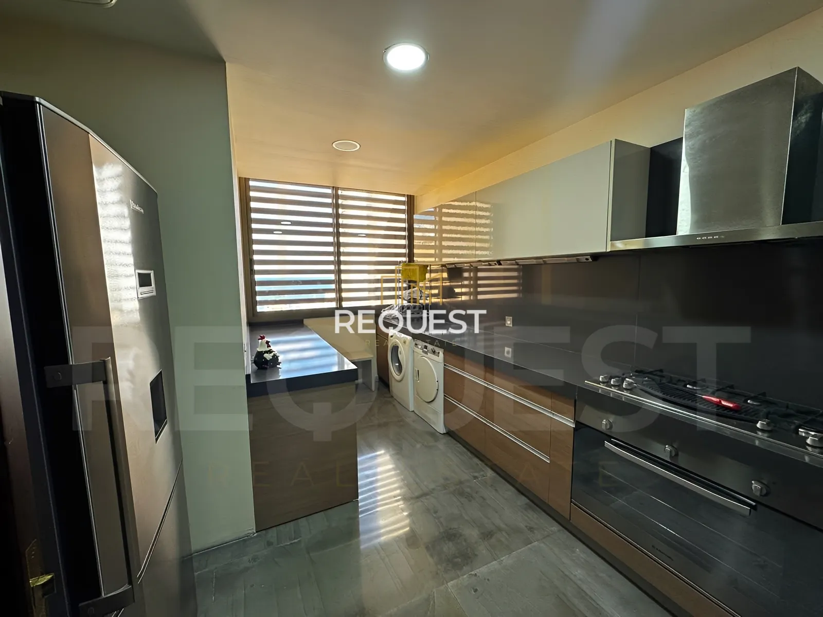 Apartment for rent in Ain El Mraiseh