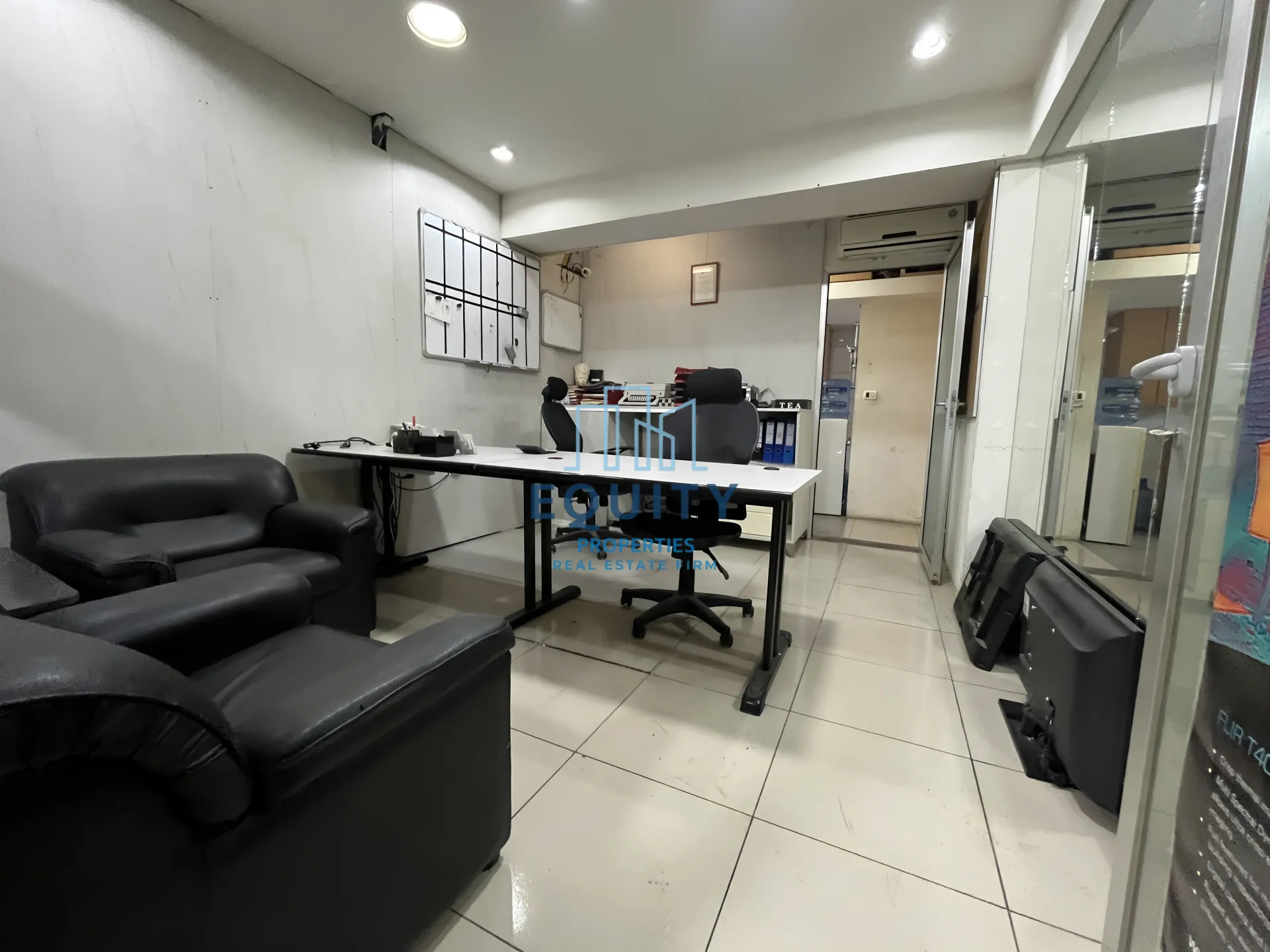 Commercial for Sale in Mirna Chalouhi