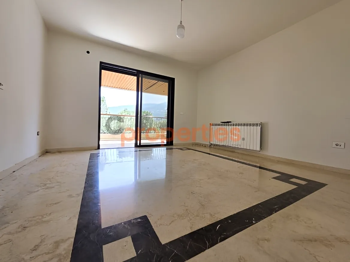 Apartment for Rent in Ain Saadeh