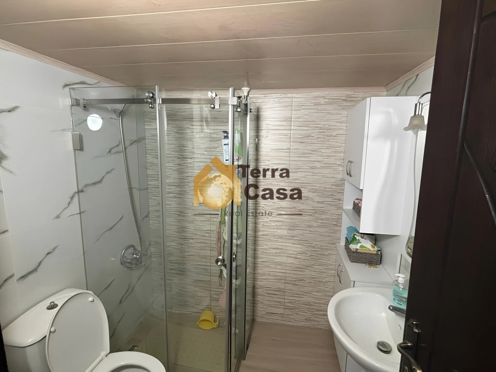 Apartment for Sale in Maalaka