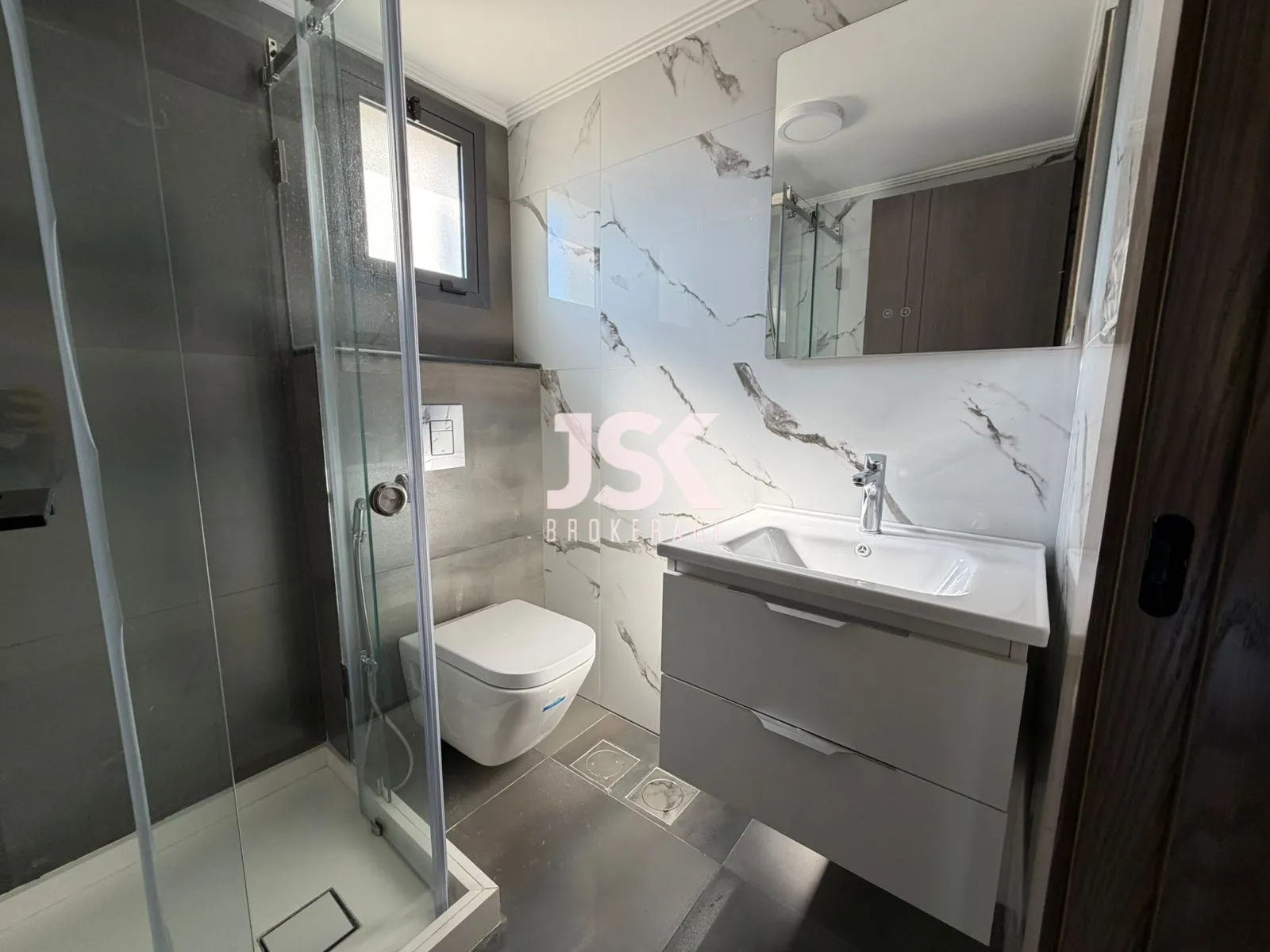 Apartment for Rent in Achrafieh