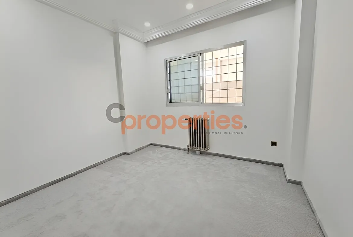Office for Rent in Achrafieh