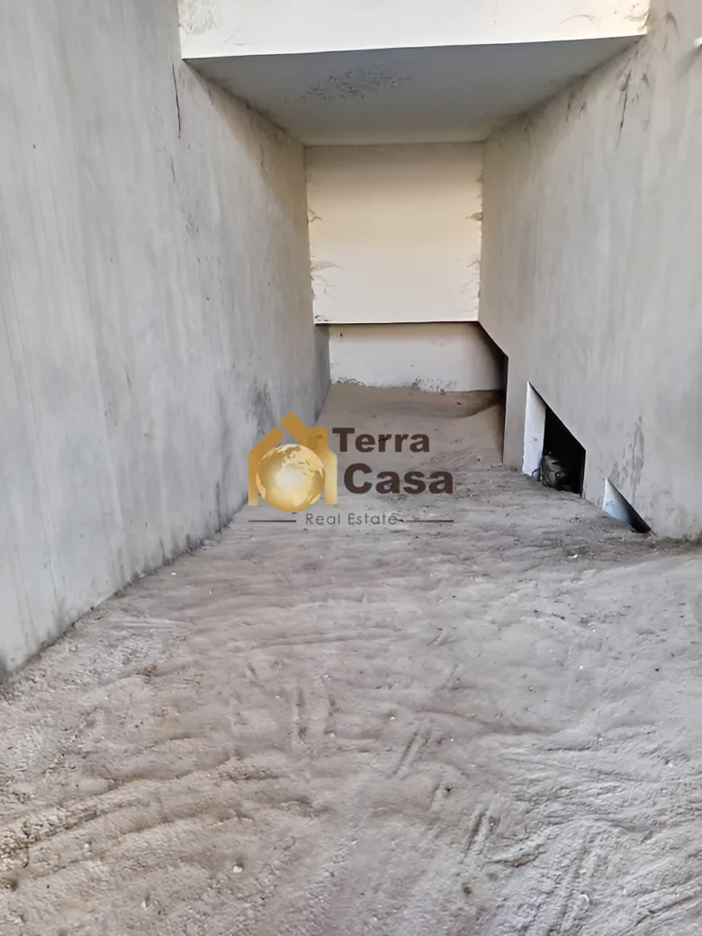Commercial for rent in Madina el Sinayia