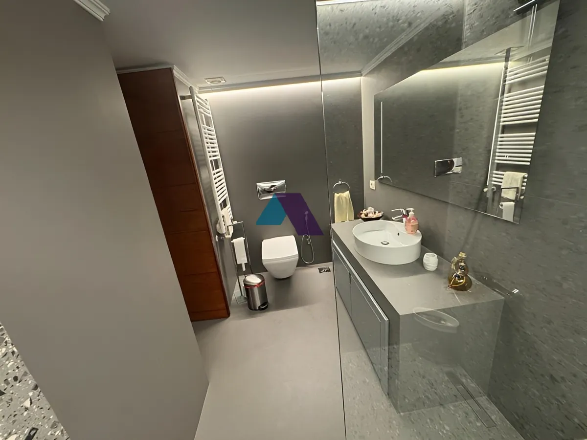 Apartment for Sale in Beit Meri