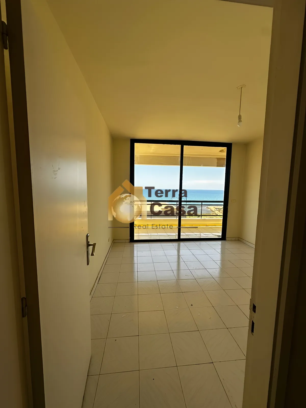 Commercial for rent in Kaslik