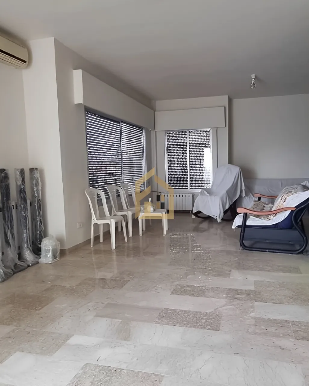 Apartment for sale in Cornet Chahwan, Lebanon - 4 bed, 5 bath