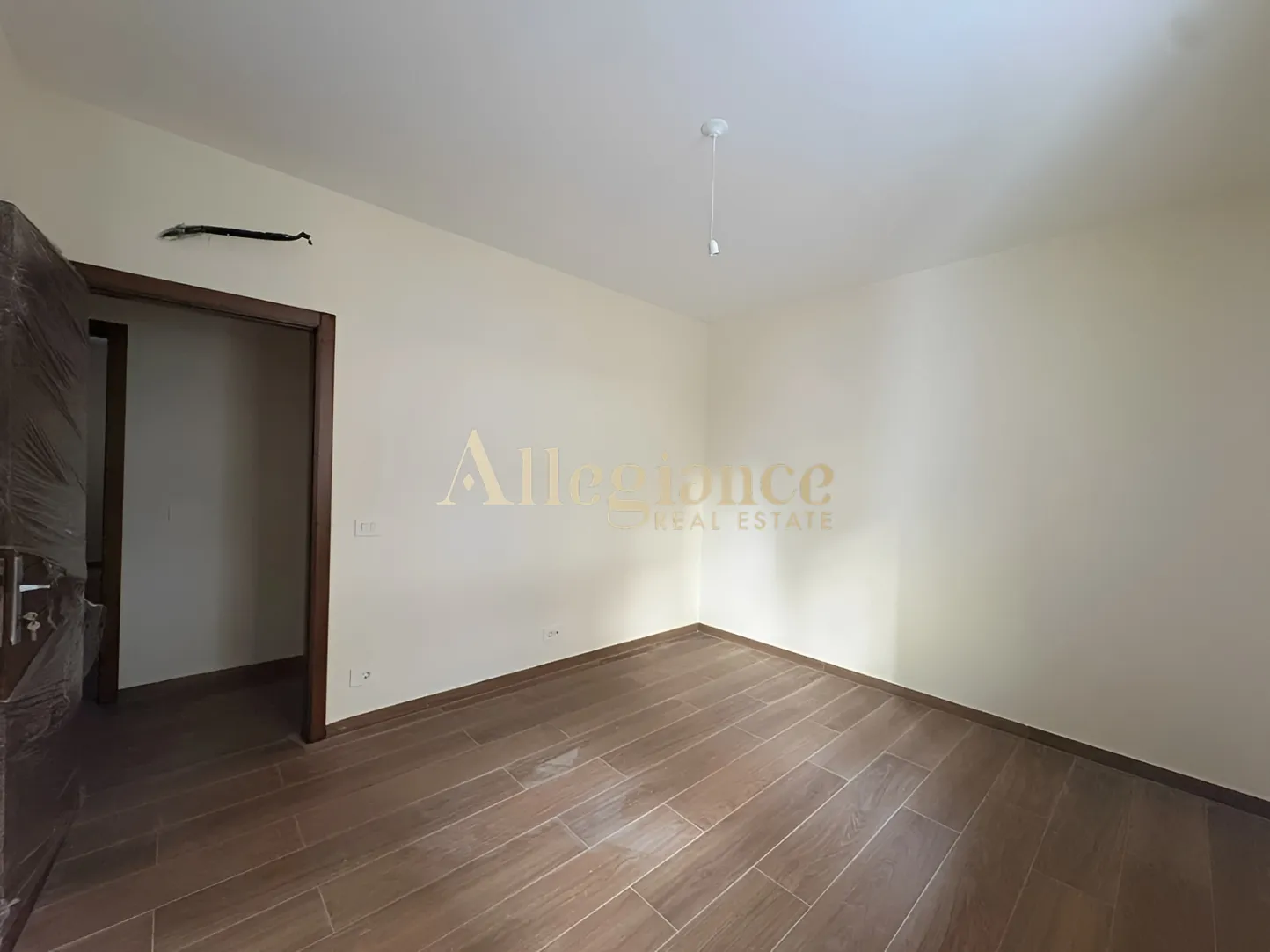 Apartment for sale in Ras Al Naba'a