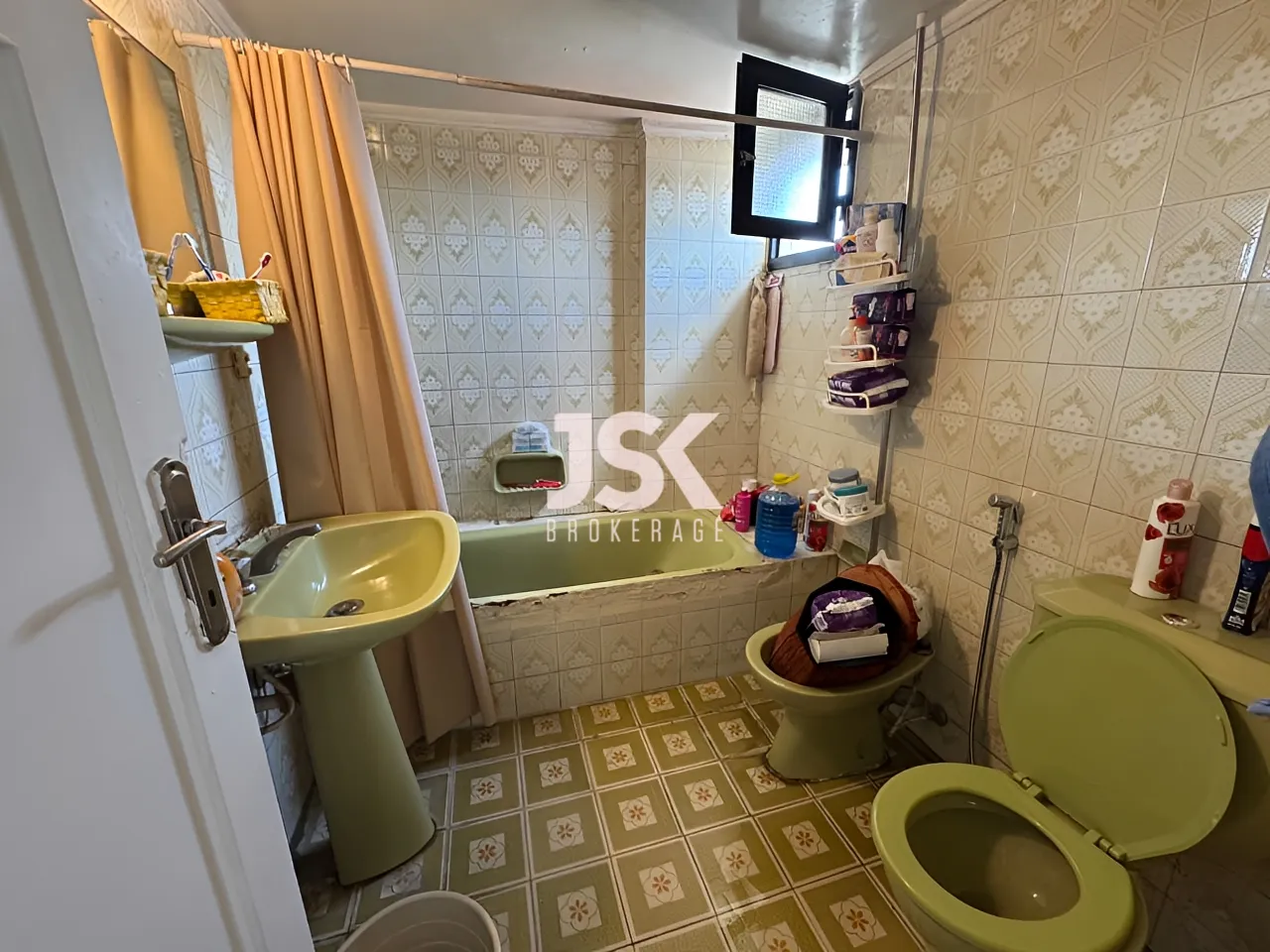 Apartment for Sale in Msaytbeh