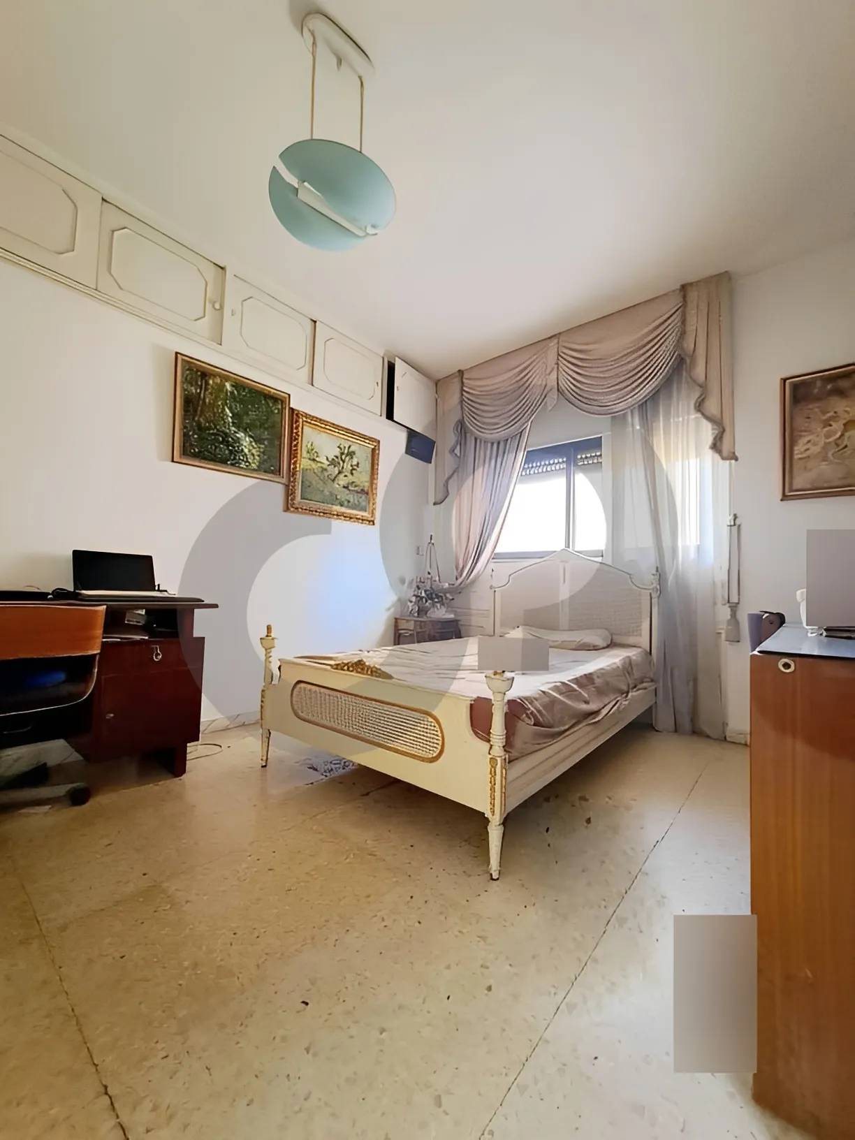 Apartment for Sale in Tallet El Khayyat, Bayrut, Lebanon