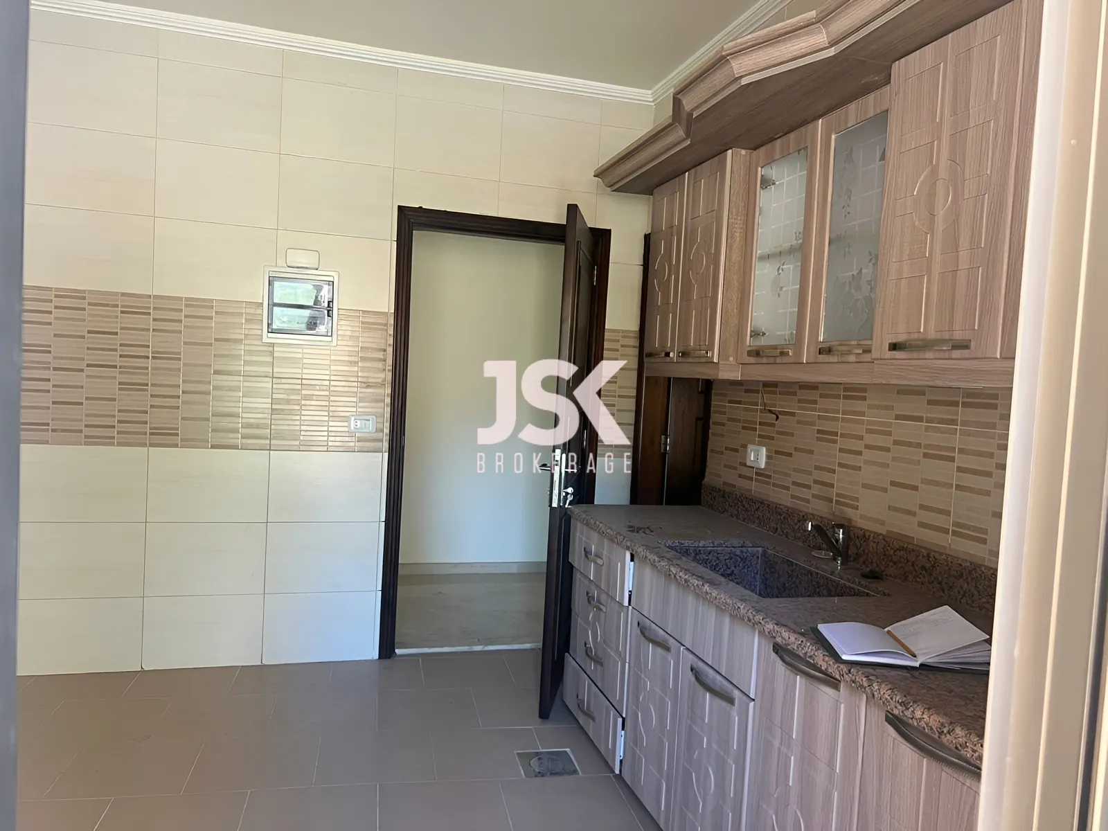 Apartment for Sale in Aley - 2 bed, 3 bath