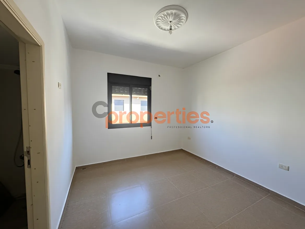 Apartment for Sale in Halat