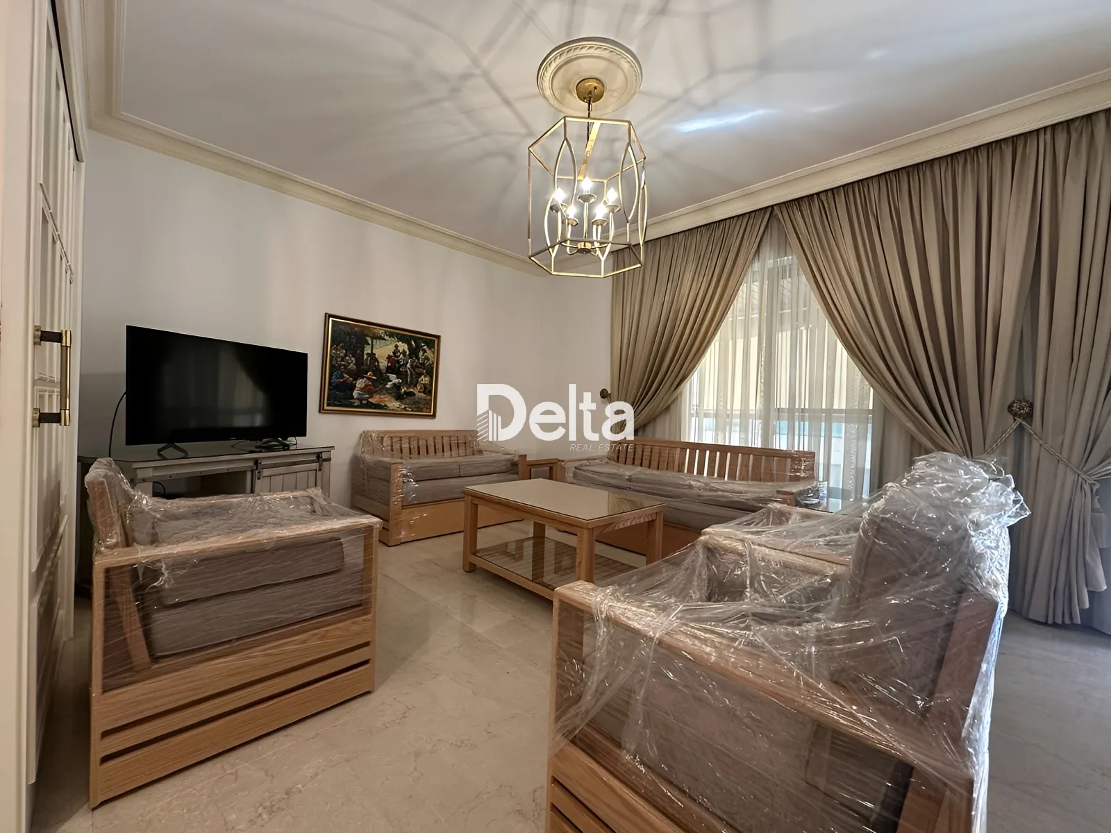 Residential in Ain el-mreisseh, beirut, lebanon - 3 bed, 3.0 bath