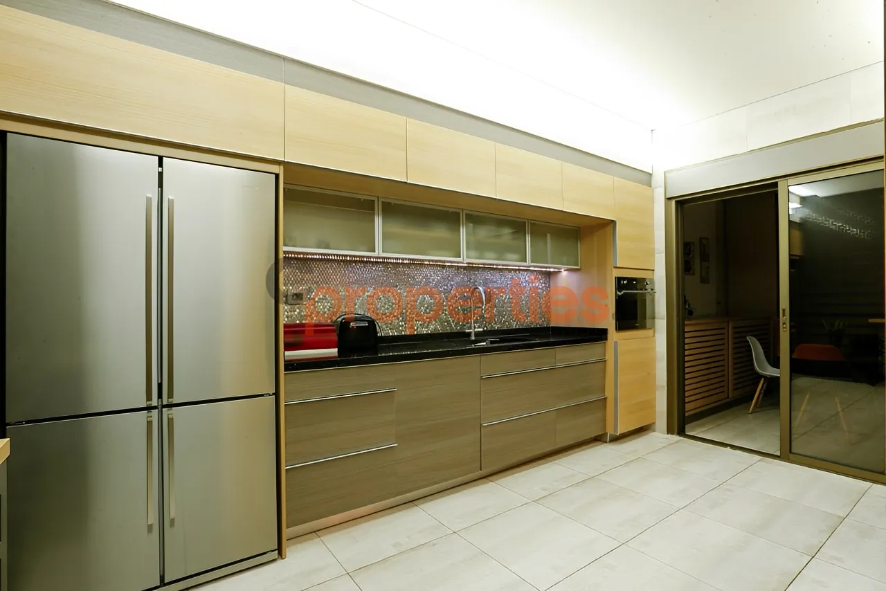 Apartment for sale in Hazmieh, Lebanon - 3 bed, 3 bath