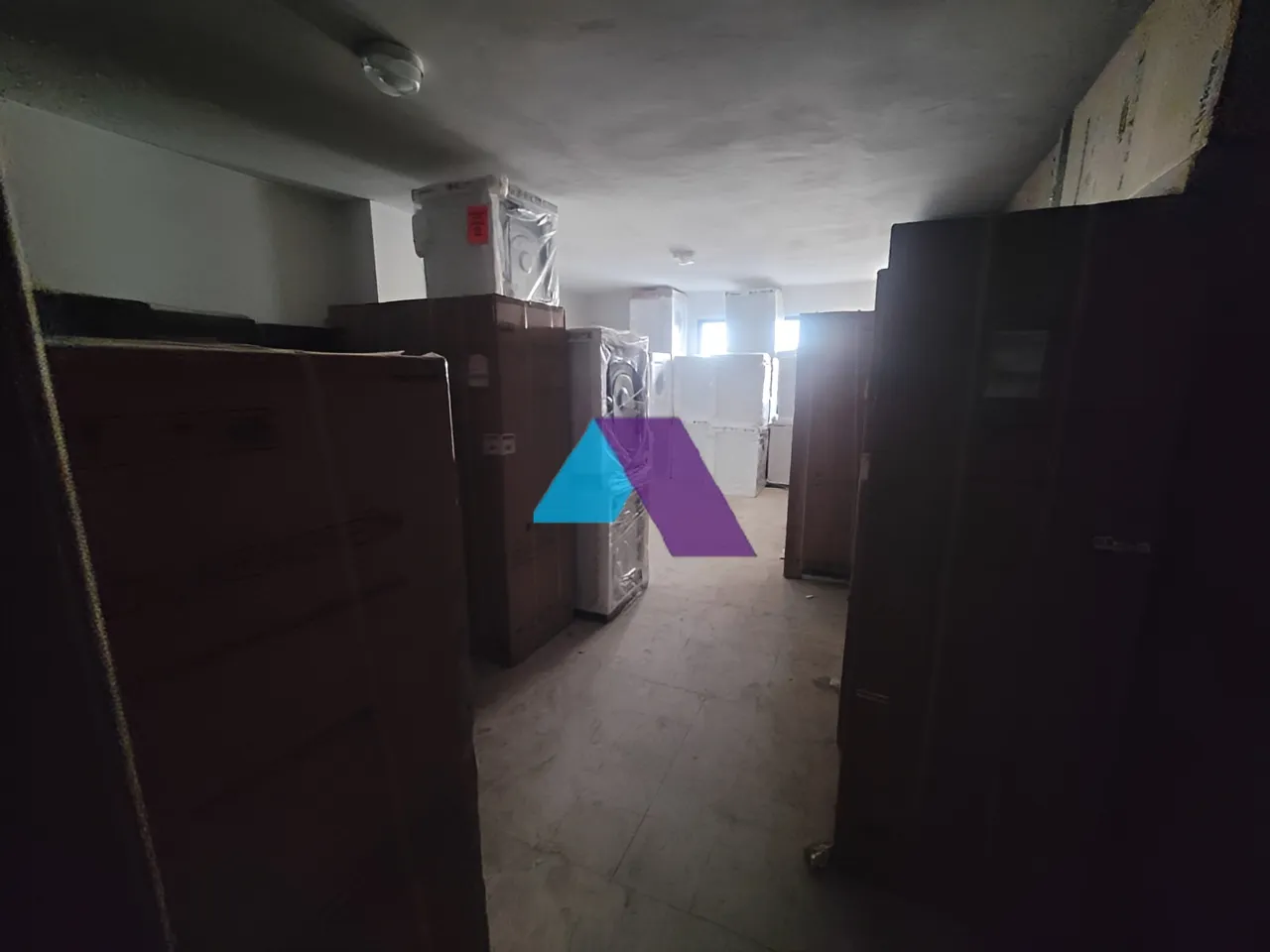 Warehouse for Sale in Hazmieh