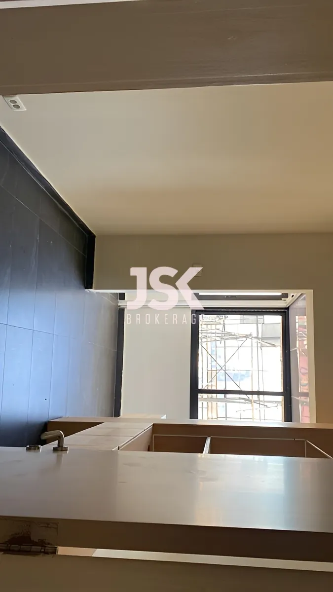 Office for rent in Saifi