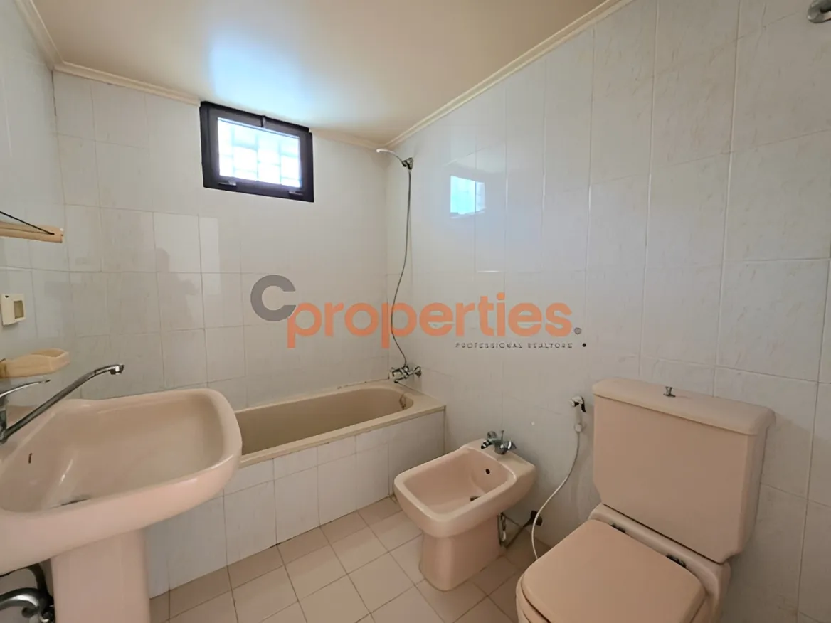 Duplex for sale in Zikrit