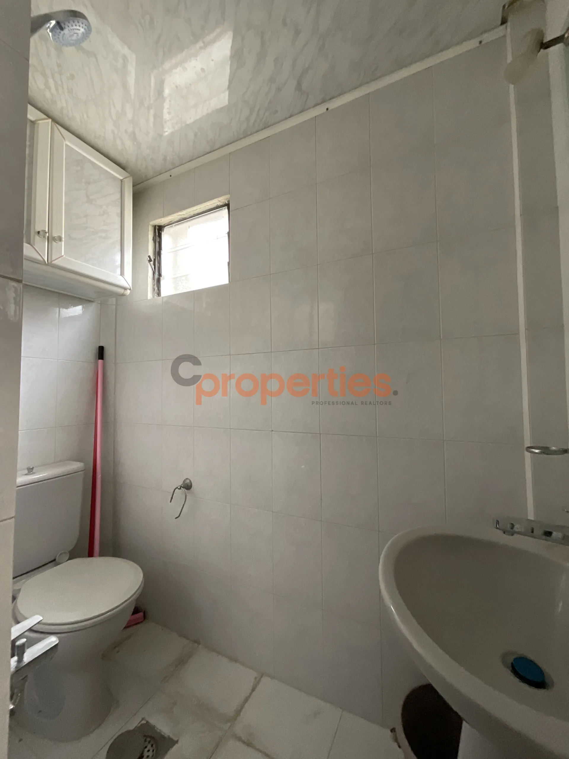 Apartment for Rent in Geitawi