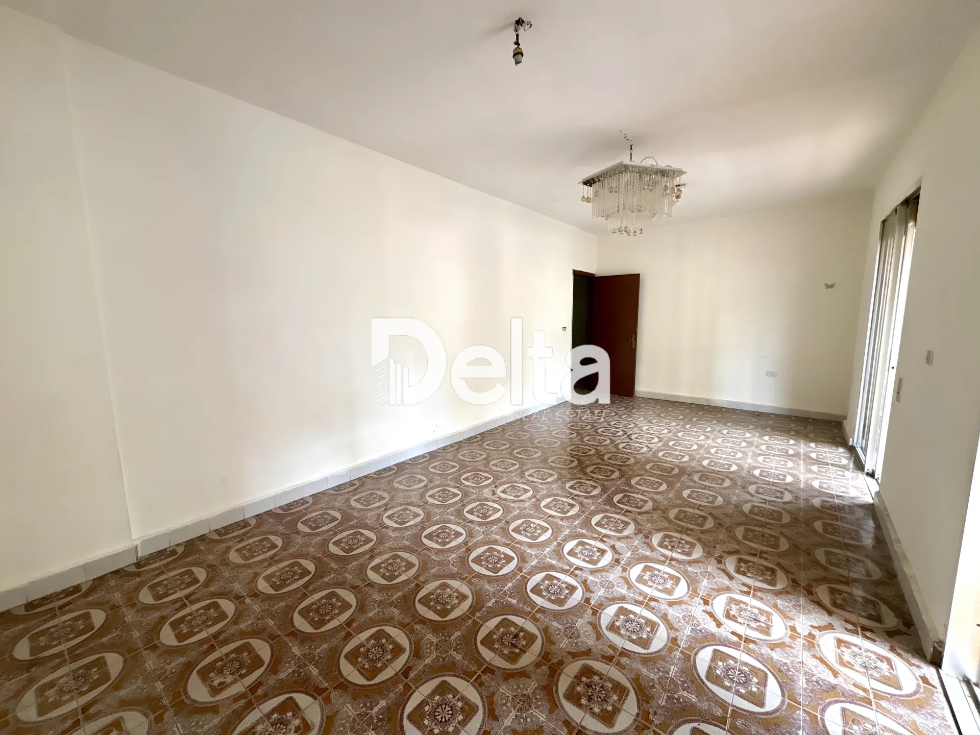 Apartment for rent in Zarif