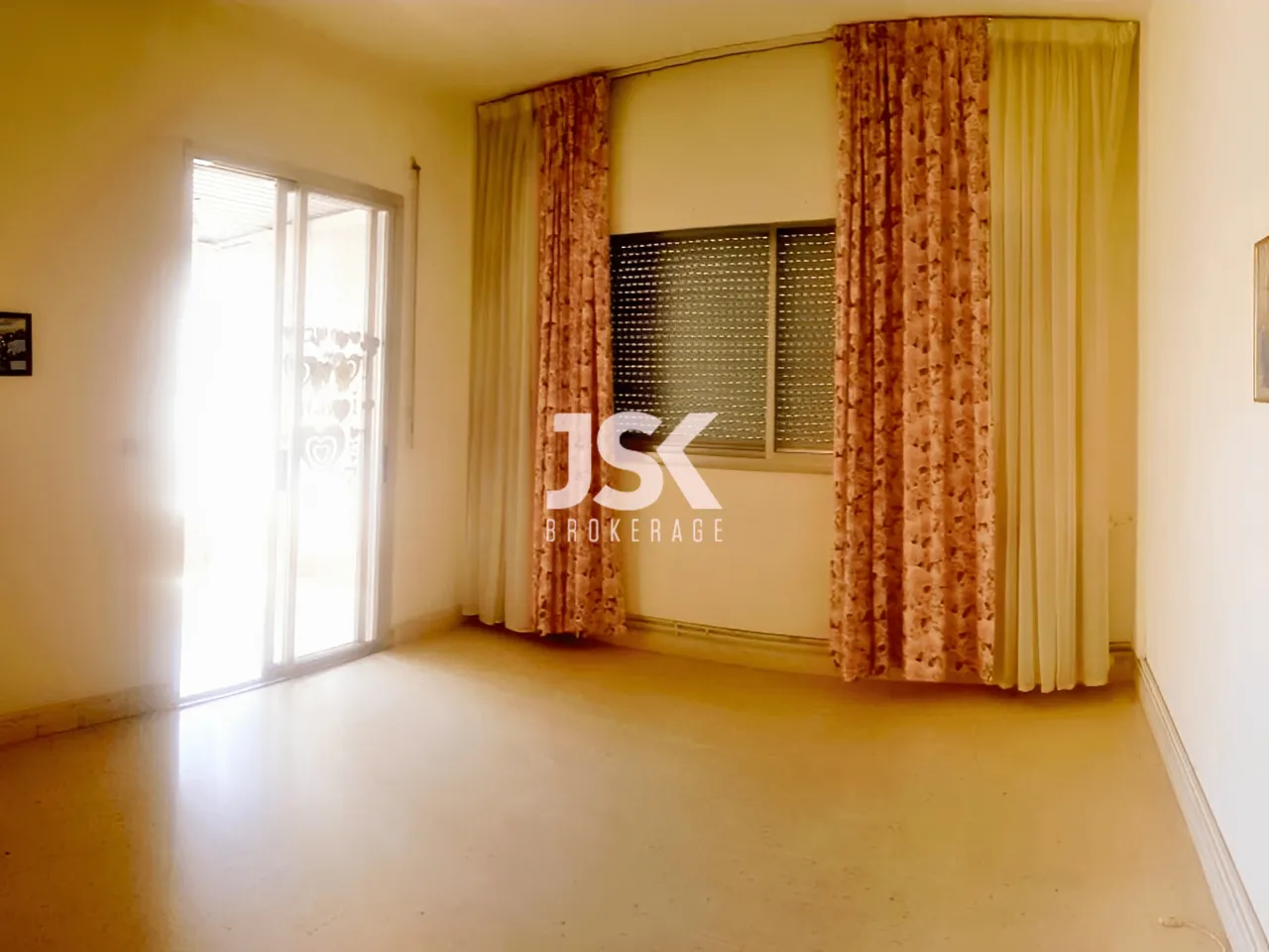 Apartment for Sale in Ajaltoun