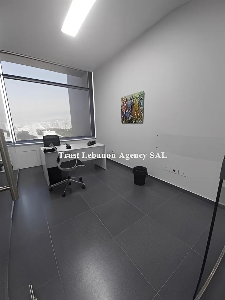 Office for rent in Metn, Dekweneh