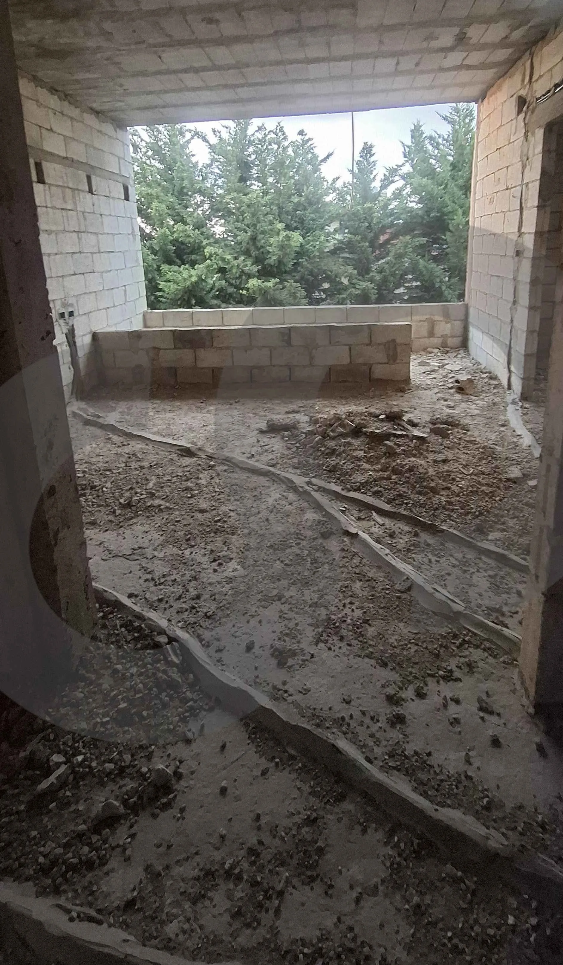 Building for Sale in Barja