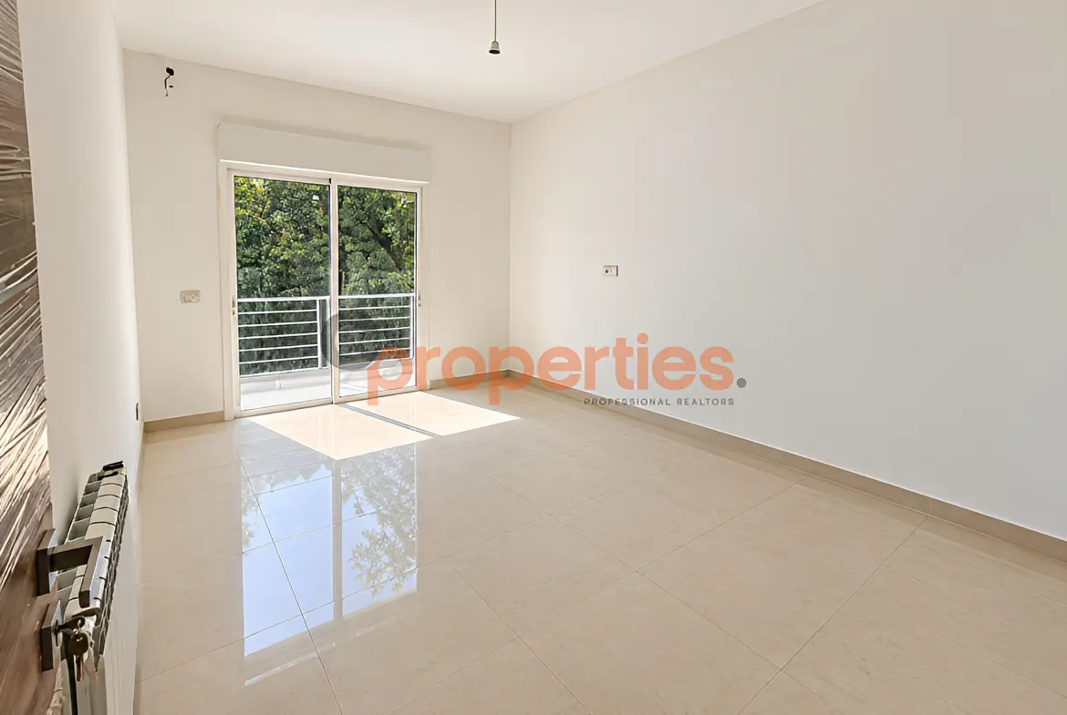Apartment for Sale in Louaizeh