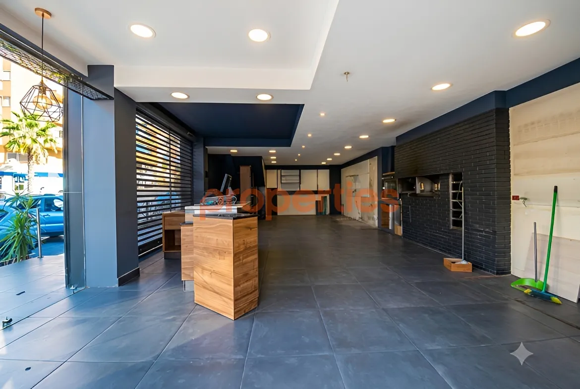 Shop for Rent in Kafr