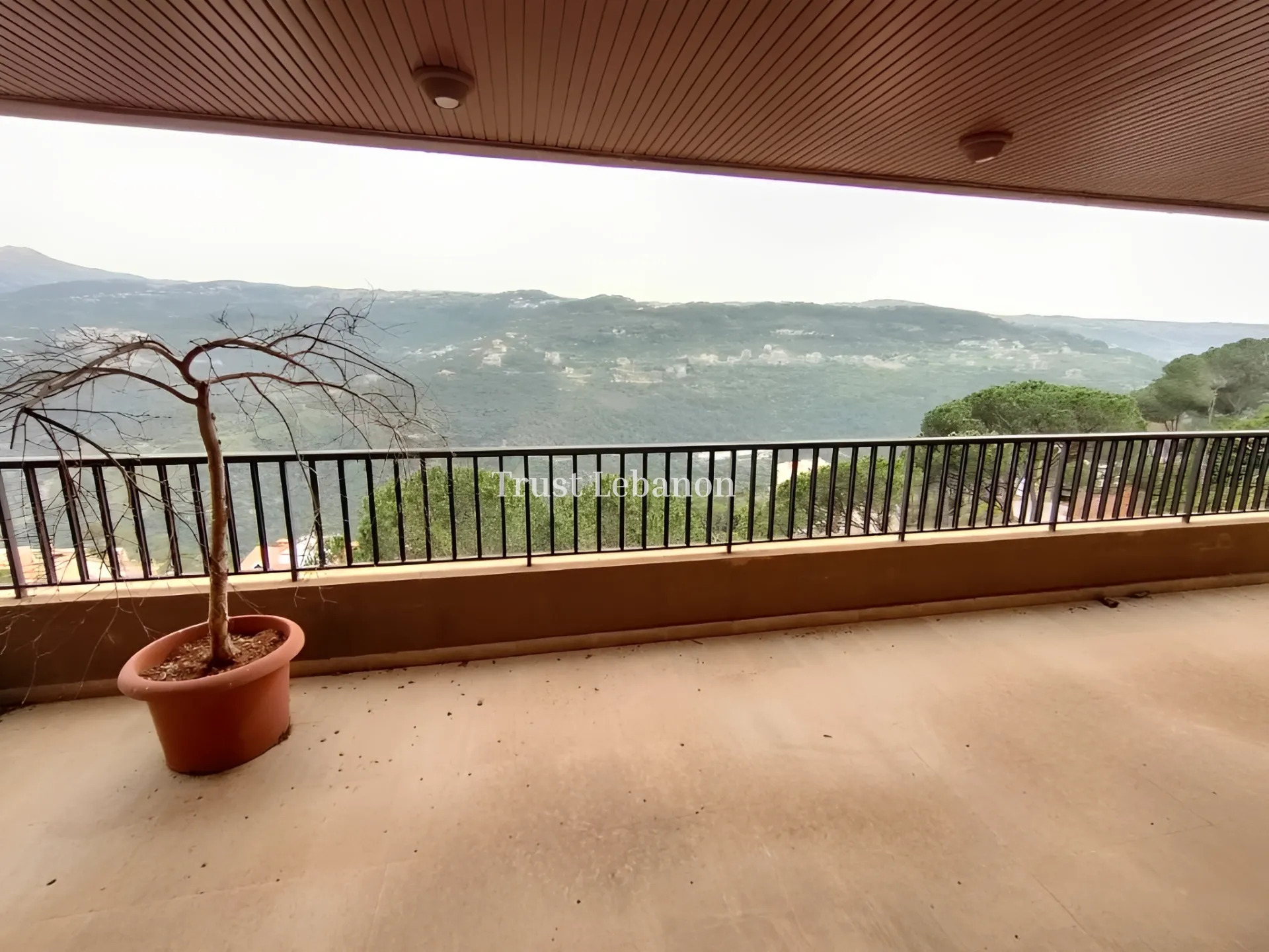 Apartment for rent in Broummana, Lebanon - 3 bed, 3 bath