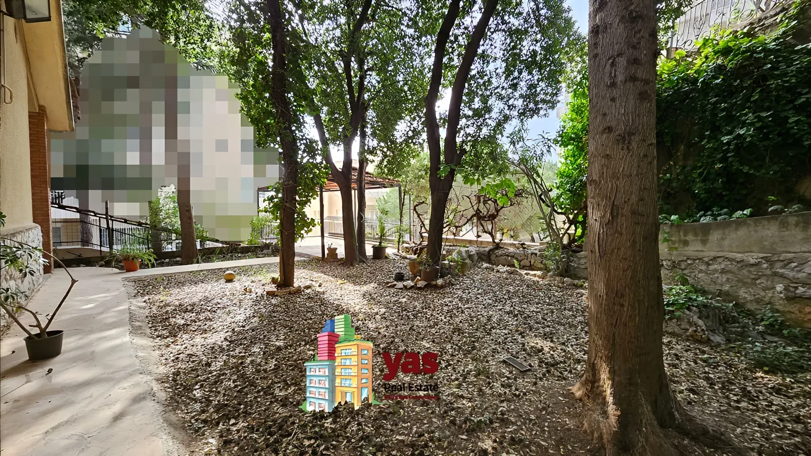 Apartment for Sale in Ballouneh